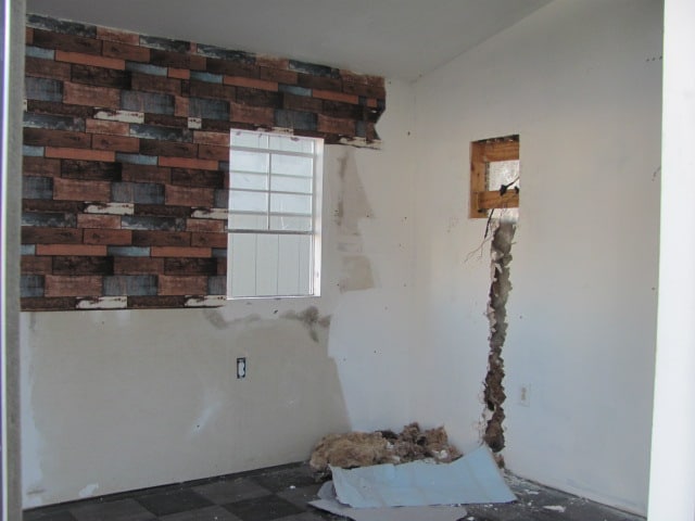 10X20 Studio Deluxe