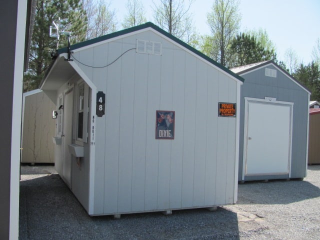 8x16 Quaker
