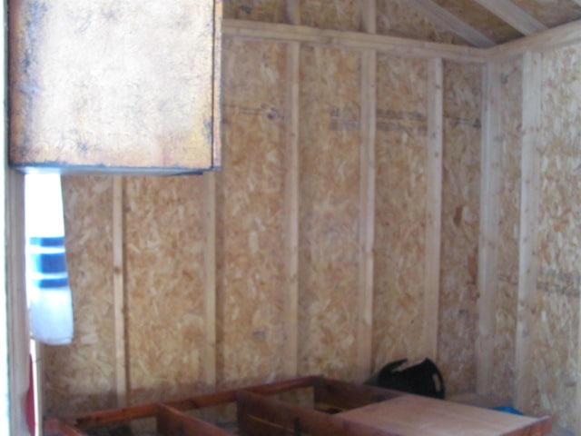 8x16 Quaker